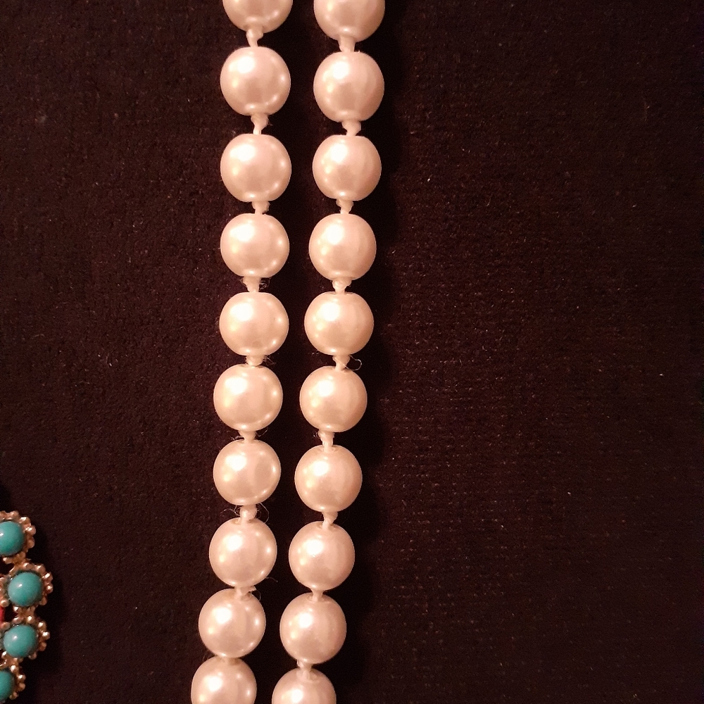 Two necklaces - Picture 4 of 4